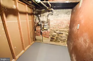 2542 W Pratt St, Baltimore, MD 21223 - Photo 37