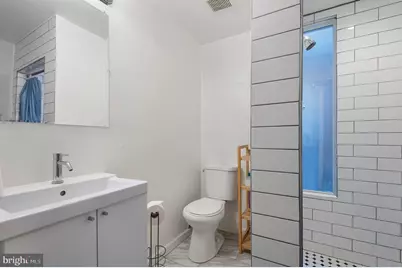 2405 Maryland Avenue, Baltimore, MD 21218 - Photo 15