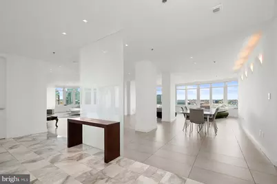 100 Harborview Drive #1901, Baltimore, MD 21230 - Photo 3