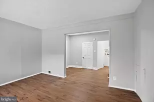 5446 Narcissus Ave, Baltimore, MD 21215 - Photo 9