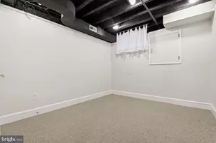 618 S Curley St, Baltimore, MD 21224 - Photo 25