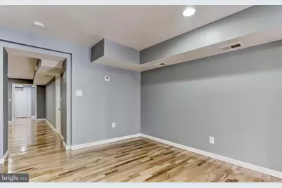 1049 S Charles Street, Baltimore, MD 21230 - Photo 9