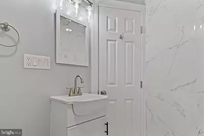 300 Denison Street, Baltimore, MD 21229 - Photo 19