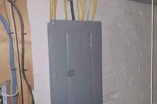 223 N Port St, Baltimore, MD 21224 - Photo 11