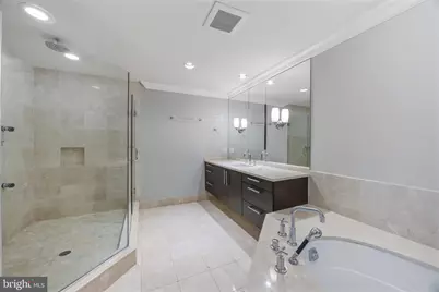 801 Key Highway #323, Baltimore, MD 21230 - Photo 31