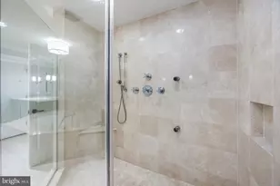 801 Key Hwy, Baltimore, MD 21230 - Photo 33