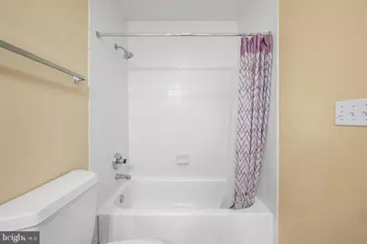 100 Harborview Drive #212, Baltimore, MD 21230 - Photo 21