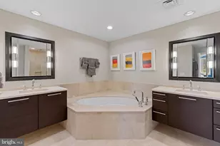 801 Key Hwy, Baltimore, MD 21230 - Photo 25