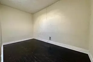 3218 W Belvedere Ave, Baltimore, MD 21215 - Photo 11