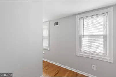 12 Washington Street S, Baltimore, MD 21231 - Photo 11