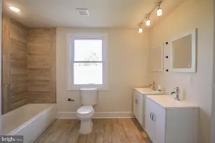 611 Parkwyrth Ave, Baltimore, MD 21218 - Photo 29