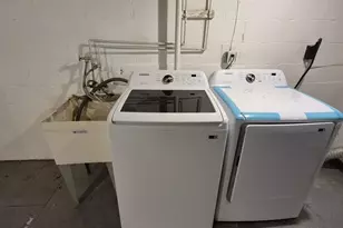 2863 Edgecombe Cir S, Baltimore, MD 21215 - Photo 31