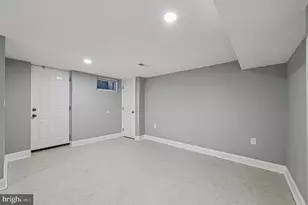 4404 Frederick Ave, Baltimore, MD 21229 - Photo 39