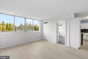 7111 Park Heights Ave, Baltimore, MD 21215 - Photo 9