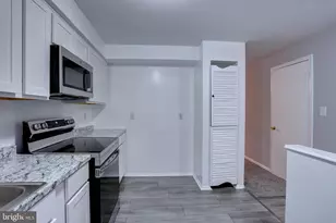 410 Washington Street N, Baltimore, MD 21231 - Photo 5