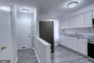 410 Washington Street N, Baltimore, MD 21231 - Photo 3