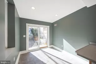 1913 E Lombard St, Baltimore, MD 21231 - Photo 13