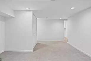 2308 Druid Park Dr, Baltimore, MD 21215 - Photo 25