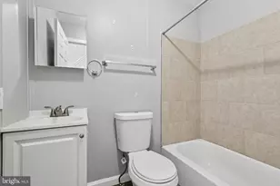 816 N Port St, Baltimore, MD 21205 - Photo 19