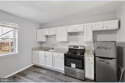 816 N Port Street, Baltimore, MD 21205 - Photo 7