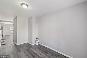 816 N Port St, Baltimore, MD 21205 - Photo 9