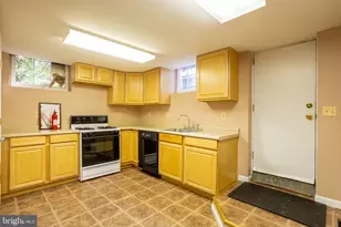 3306 Labyrinth Rd, Baltimore, MD 21215 - Photo 57