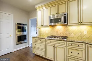 3306 Labyrinth Rd, Baltimore, MD 21215 - Photo 17