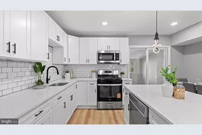 2038 Druid Park Dr, Baltimore, MD 21211 - Photo 11