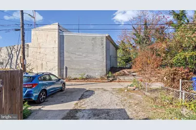 2038 Druid Park Dr, Baltimore, MD 21211 - Photo 35