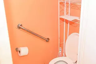 517 N Edgewood St, Baltimore, MD 21229 - Photo 9