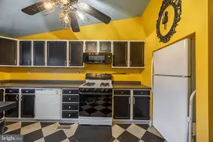 3450 Keswick Rd, Baltimore, MD 21211 - Photo 15