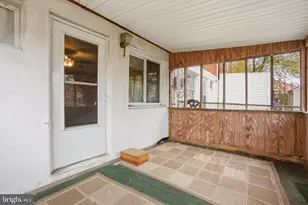 639 Lucia Ave, Baltimore, MD 21229 - Photo 29