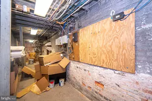 12 Carey St, Baltimore, MD 21223 - Photo 35