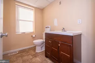 12 Carey St, Baltimore, MD 21223 - Photo 17