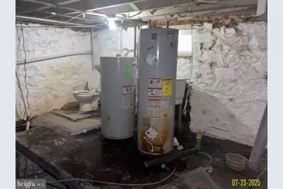 4203 Springwood Avenue, Baltimore, MD 21206 - Photo 21