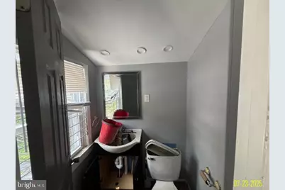 4203 Springwood Avenue, Baltimore, MD 21206 - Photo 37