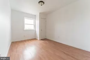 1310 N Ellwood Ave, Baltimore, MD 21213 - Photo 9