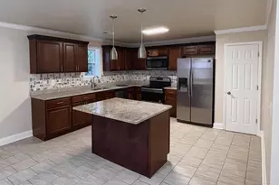 3923 Fairview Ave, Baltimore, MD 21216 - Photo 9