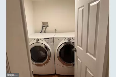 3902 Hadley Square W, Baltimore, MD 21218 - Photo 35