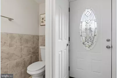 7420 Park Heights Avenue, Baltimore, MD 21208 - Photo 15