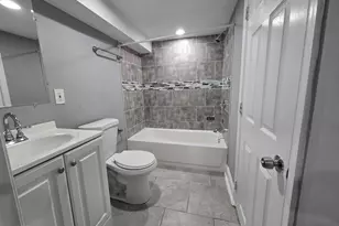 1635 N Rosedale St, Baltimore, MD 21216 - Photo 29