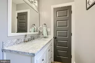 603 Stamford Rd, Baltimore, MD 21229 - Photo 33