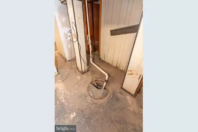 4905 Liberty Heights Avenue, Baltimore, MD 21207 - Photo 47