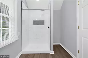 726 Highwood Dr, Baltimore, MD 21212 - Photo 17