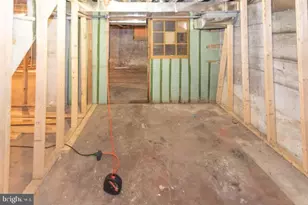 3900 5th St, Baltimore, MD 21225 - Photo 17