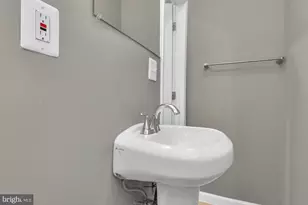 1804 Braddish Ave, Baltimore, MD 21216 - Photo 7