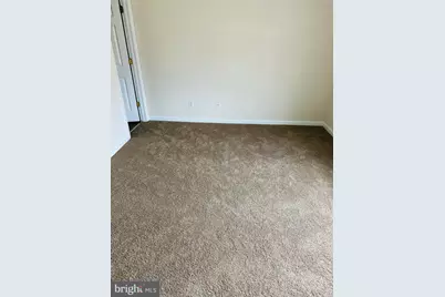 638 Villager, Baltimore City, MD 21222 - Photo 13