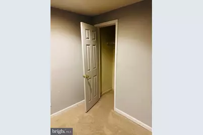 638 Villager, Baltimore City, MD 21222 - Photo 27