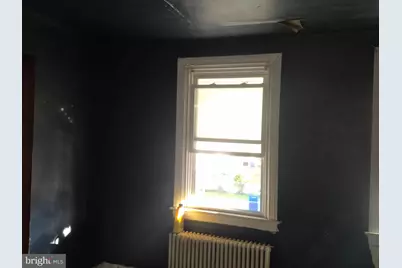 3302 W Franklin Street, Baltimore, MD 21229 - Photo 11