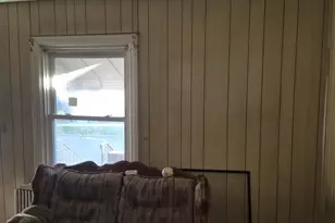 3302 W Franklin St, Baltimore, MD 21229 - Photo 5